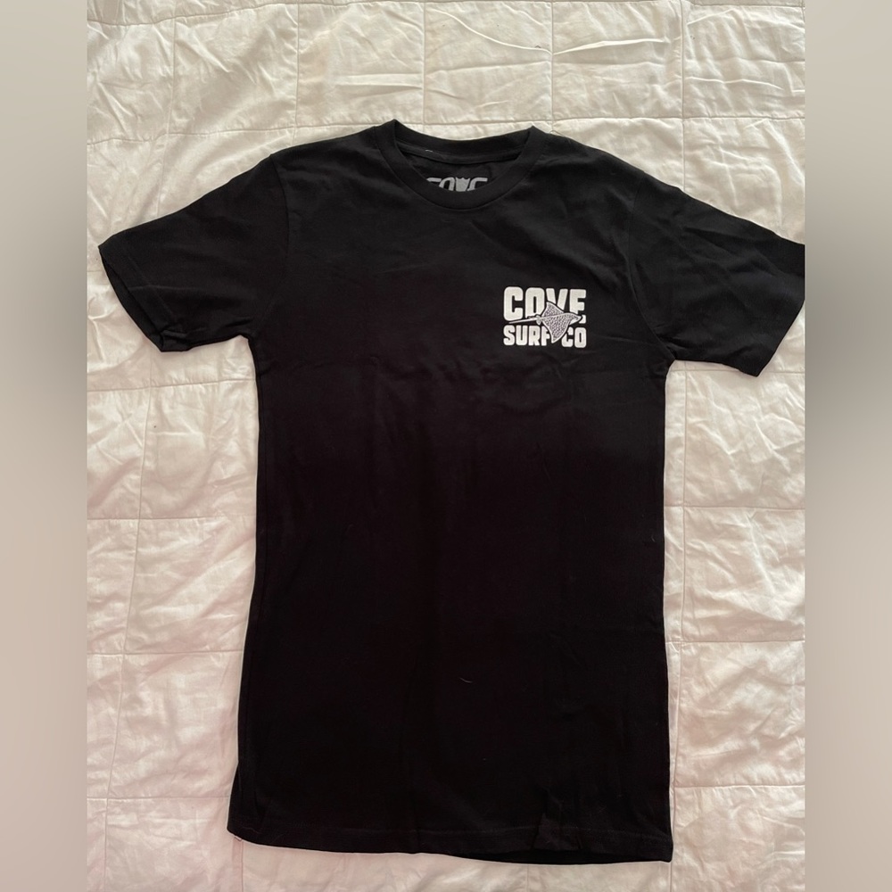 Cove Surf Co size small tshirt, never worn